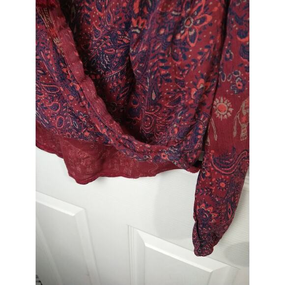Hollister Woman XS Blouse Wrap Tasseled Front Close Long Paisley Red Elephant... - Picture 5 of 9